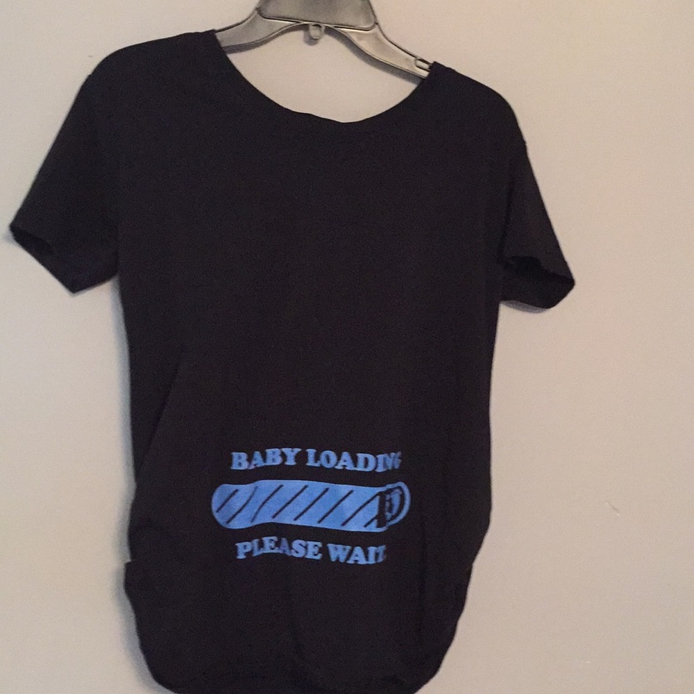 Maternity “baby loading” announcement tee